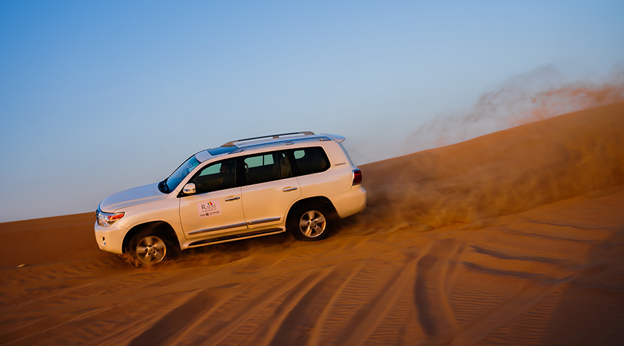 Desert-safar-dune-bashing-2