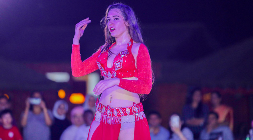 Desert-safari-Belly-dance-2