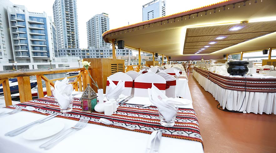 Dhow Cruise Dinner in Dubai Marina