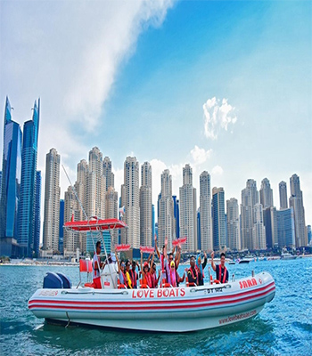 Love Boat Sightseeing Tour Dubai 2023 - Rayna Tours