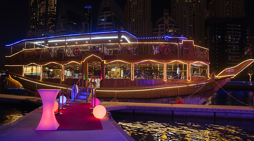 Dhow Cruise Dinner - Marina | Dubai City - Rayna Tours